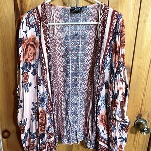Angie short sleeve cardigan